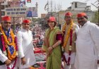 इटावा रेलवे स्टेशन पर डिंपल यादव को जिताने के लिए हुआ अनाउंसमेंट