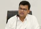 शाला स्तर से किए गए व्ययों के भुगतान सबंधी नियमों का पालन नहीं किये जाने के आरोप में कलेक्टर ने कई कर्मचारियों को किया निलंबित
