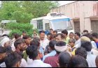 निजी हॉस्पिटल के डॉक्टरों की लापरवाही के कारण प्रसव के बाद महिला की मौत