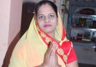 उप प्रधान प्रतिभा गोपाल सोमानी ने भारत न्यूज़ कार्यालय को दी पांच टेबल और कुर्सियाँ