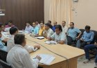 मानसून पूर्व तैयारियों को लेकर जिला कलेक्टर ने ली समीक्षा बैठक