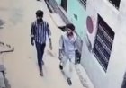 बाड़ी: 10 साल के बच्चे के हाथ से चोरों ने दिनदहाड़े छीना मोबाइल, CCTV में कैद हुई वारदात