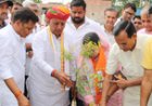 'संकल्प से सिद्धि' कार्यक्रम के अंतर्गत रारह में किसान संवाद और जल संरक्षण पर जोर
