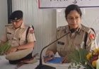 करौली दौरे पर आईजी का सख्त संदेश: अपराध नियंत्रण तेज करें, लंबित मामलों का जल्द करें निपटारा