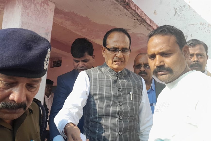 भारतीय किसान संघ डिंडोरी के ज्ञापन का असर,औचक निरीक्षण में पहुँचे मुख्यमंत्री