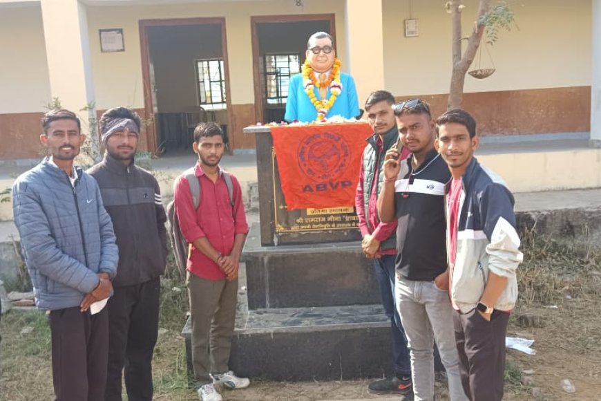 एबीवीपी के कार्यकर्ताओं ने मनाई डॉ भीमराव अम्बेडकर की पुण्यतिथि