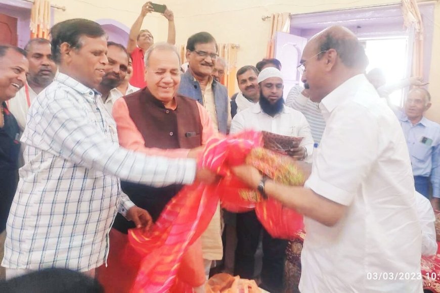 जन अभाव अभियोग निराकरण बोर्ड, ओबीसी वित्त एवं विकास निगम लिमिटेड के चेयरमैन का करौली जाते समय किया स्वागत