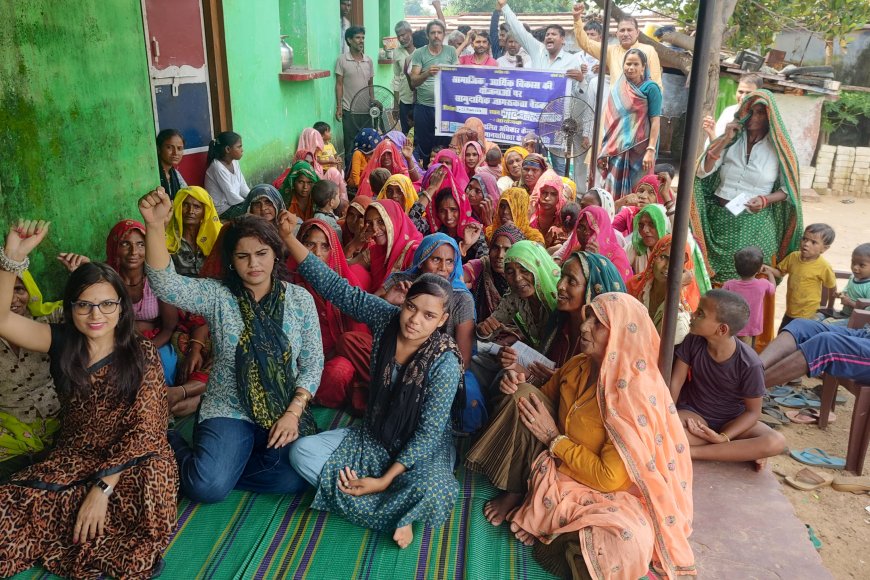 दलित अधिकार के द्वारा ग्राम लेदोर  में सामाजिक व आर्थिक विकास की योजनाओं पर सामुदायिक जागरूकता शिविर का किया सफल आयोजन
