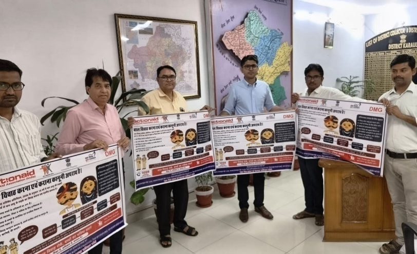 बाल विवाह मुक्त करौली का संकल्प: जिला कलक्टर ने किया 'जन-जागरूकता पोस्टर' का विमोचन