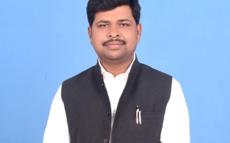 Pratapgarh News: बीएसपी के जिला अध्यक्ष चौथी बार बने एडवोकेट सुशील कुमार गौतम