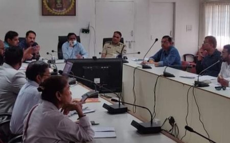 नशीले पदार्थो के सेवन के दुष्परिणामों से आमजन को जागरूक करने कलेक्टर ने समस्त विभागों सहित महाविद्यालयों को दिये निर्देश