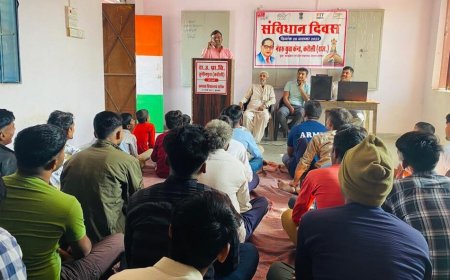 युवा कार्यक्रम एवं खेल मंत्रालय भारत सरकार के नेहरू युवा केंद्र करौली द्वारा किया गया संविधान दिवस का आयोजन