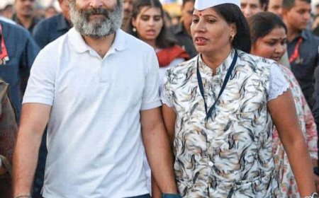 महिला कांग्रेस की प्रदेश महासचिव ने राहुल गांधी से की मुलाकात