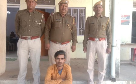 ‘‘ऑपरेशन क्लीन स्वीप‘‘ के तहत अवैध देशी कट्टा लोडेड सहित आरोपी गिरफ्तार