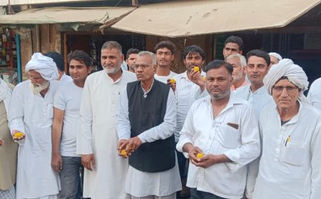 जुरहरा उपतहसील को मिला तहसील का दर्जा, कांग्रेस कार्यकर्ताओं व कस्बेवासियों ने बांटे लड्डू