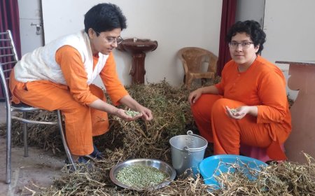 प्राकृतिक खेती का ज्ञान सिखती विदेशी साध्वी, भारत संस्कृति विश्व की धरोहर