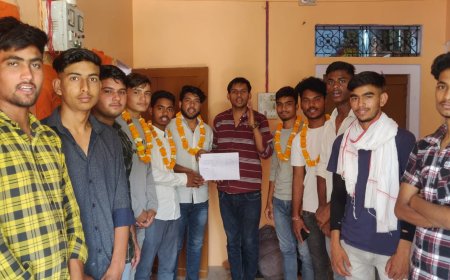अखिल भारतीय विद्यार्थी परिषद (एबीवीपी) की कॉलेज इकाई की बैठक बजरंग दल कार्यालय पर हुई आयोजित