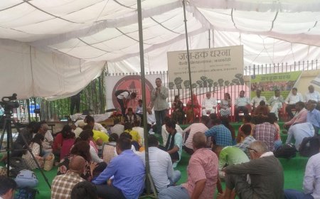 दलित आदिवासीयो के हित पर अहम बातचीत का मुद्दा जन हक धरना