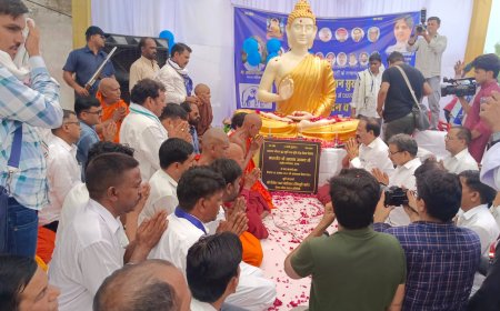 ढिंढोरा में बसपा के आकाश आनंद ने किया भगवान तथागत गौतम बुद्ध की मूर्ति का अनावरण