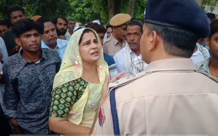 करौली : कांग्रेस टिकट दावेदार और कार्यकर्ताओं में हुई झड़प, पुलिस ने करवाया मामला शांत