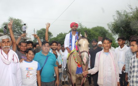 Karauli: कोटरा के भंडारे में बसपा प्रत्याशी रविन्द्र मीना ने दिया सहयोग