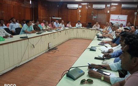 करौली: सुचारू, सुव्यस्थित, समयबद्ध रूप से स्वतंत्र निष्पक्ष एवं शांतिपूर्ण चुनाव सम्पन्न कराने के लिये अधिकारी सक्रिय रहकर कार्य करेंः-उपजिला निर्वाचन अधिकारी