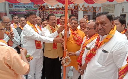 अग्रसेन जयंती पर दो दिवसीय समारोह अयोजित, वरिष्ठजनों का सम्मान बालक बालिकाओं ने दी सांस्कृतिक प्रस्तुति