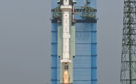 प्रधानमंत्री ने मिशन गगनयान टीवी डी1 परीक्षण उड़ान के सफल प्रक्षेपण की सराहना की