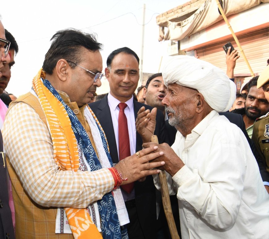 मुख्यमंत्री की संवेदनशीलता से आया हनुमान की अंधेरी जिंदगी में  उजाला