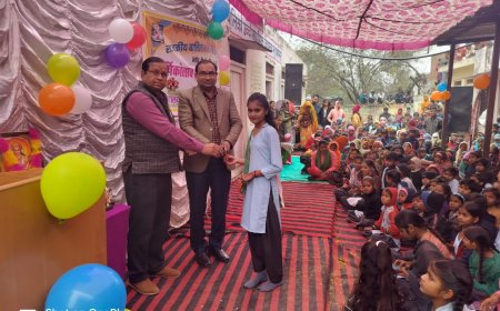 Karauli: राजकीय बालिका उच्च माध्यमिक विद्यालय महू इब्राहिमपुर में वार्षिकोत्सव का आयोजन