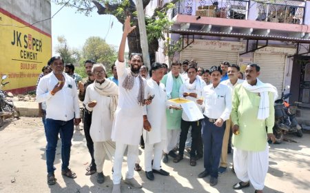 सपोटरा ( करौली ) । डीजल पेट्रोल पर वैट कम, सपोटरा भाजपा कार्यकर्ताओं ने मनाई खुशी