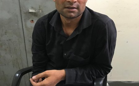 नगर निगम जयपुर हैरिटेज का सफाई कर्मचारी 10 हजार रुपये रिश्वत लेते रंगे हाथों गिरफ्तार