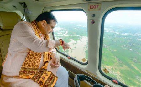 करौली: मुख्यमंत्री ने करौली जिले के जल भराव से प्रभावित क्षेत्रों का हवाई सर्वेक्षण कर लिया जायजा