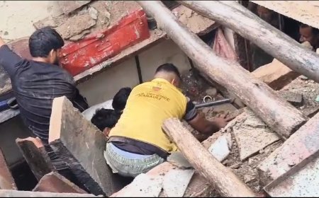 प्रशासन की तत्परता को देखते हुए आज फिर एक बड़ा हादसा होने से बच गया