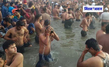 Mahakumbh 2025 : महाकुंभ में दोपहर 12 बजे तक 2 करोड़ श्रद्धालुओं ने संगम में डुबकी लगाई, 10 वर्ग किलोमीटर में भारी भीड़