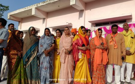 करौली में रामनवमी पर्व पर निकाली गई शोभायात्रा, सुरक्षा व्यवस्था के लिए 700 से अधिक पुलिसकर्मी तैनात