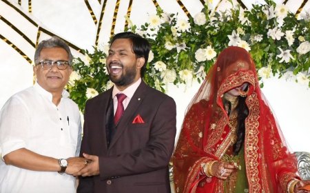 Khan Sir Wife : खान सर की बेगम AS Khan, पहली बार रिसेप्शन में दिखाई दी