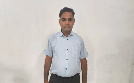 करौली में पटवार हल्का महाराजपुरा पटवारी दीपक कुमार जैमनी 17 हजार रिश्वत लेते रंगे हाथों गिरफ्तार