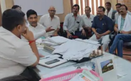 हिंडौन सिटी: मानसून से पहले ड्रेनेज सिस्टम की समीक्षा, खारी नाले की सफाई के निर्देश