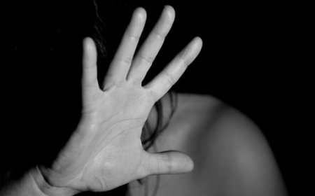 जयपुर की होटल में विवाहिता से रेप, आरोपी परिचित के खिलाफ केस दर्ज