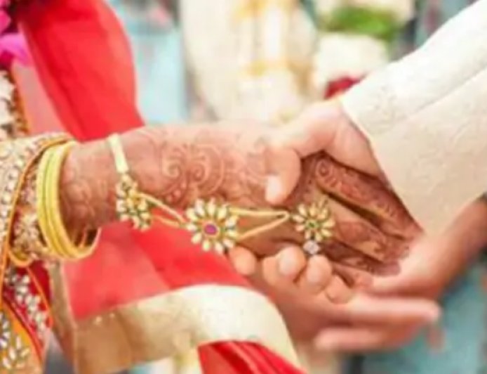 22 साल पुरानी शादी टूटी: कोर्ट ने पत्नी के व्यवहार को माना मानसिक और शारीरिक क्रूरता