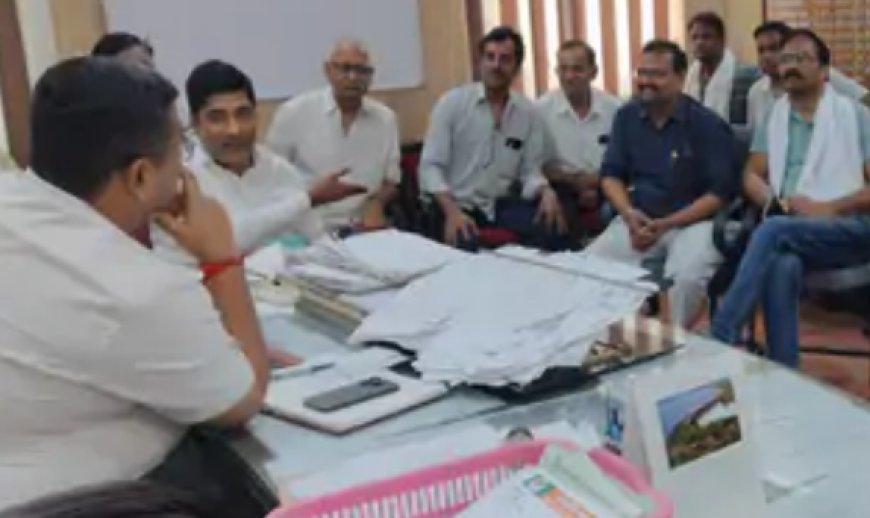 हिंडौन सिटी: मानसून से पहले ड्रेनेज सिस्टम की समीक्षा, खारी नाले की सफाई के निर्देश