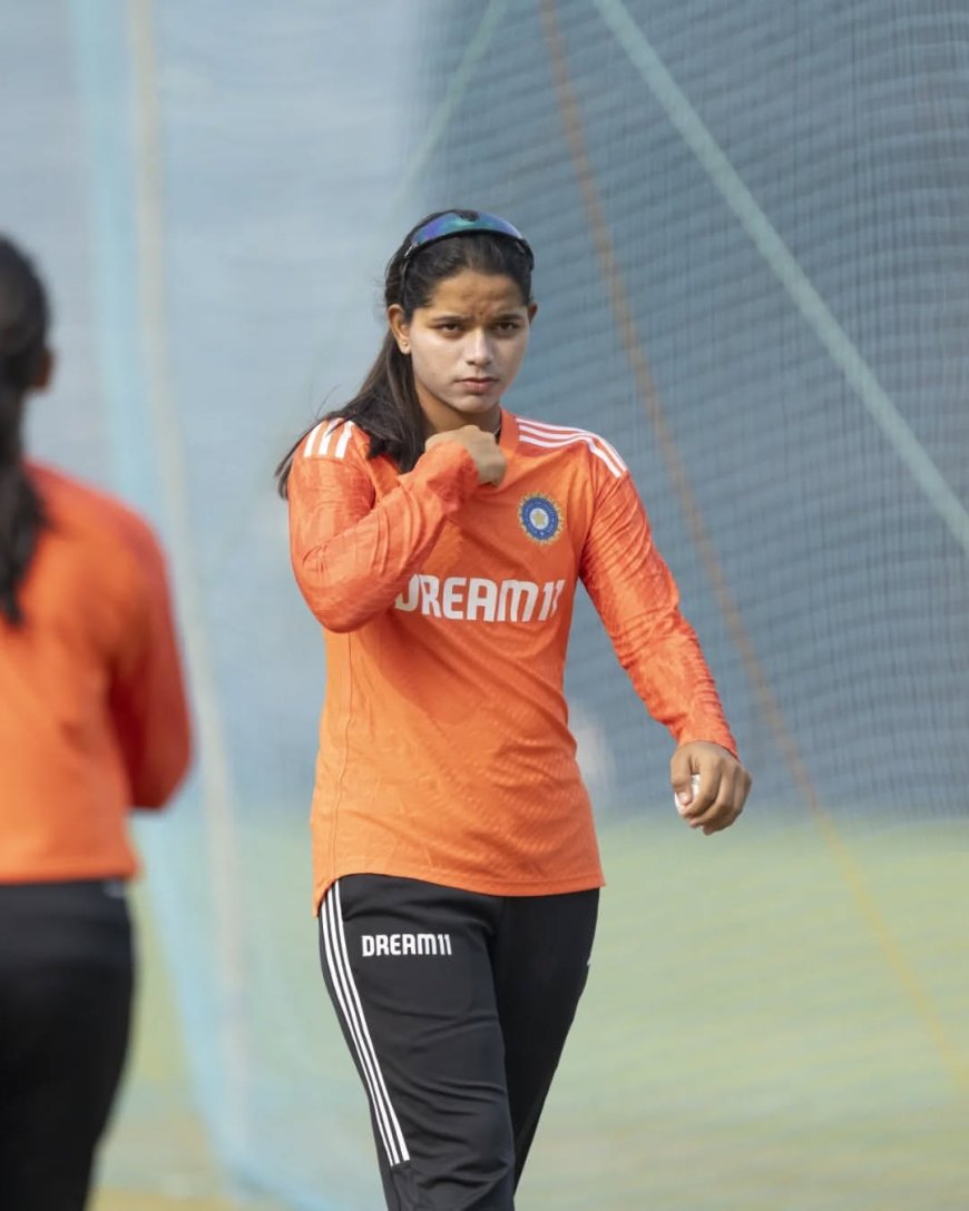 आयुषी शुक्ला: बचपन से क्रिकेट की आदत, युवा लेफ्ट‑आर्म स्पिनर की प्रेरणात्मक राह