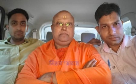 दिल्ली कॉलेज यौन शोषण कांड: स्वयंभू बाबा चैतन्यानंद आगरा से गिरफ्तार