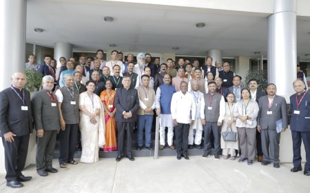 भारतीय सनातन संस्कृति में ऐसे पर्व पारिवारिक एकता और सामाजिक सौहार्द को बढ़ाने वाले - वासुदेव देवनानी