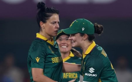 साउथ अफ्रीका ने महिला वनडे वर्ल्ड कप 2025 के फाइनल में बनाई जगह, इंग्लैंड को 125 रन से हराया