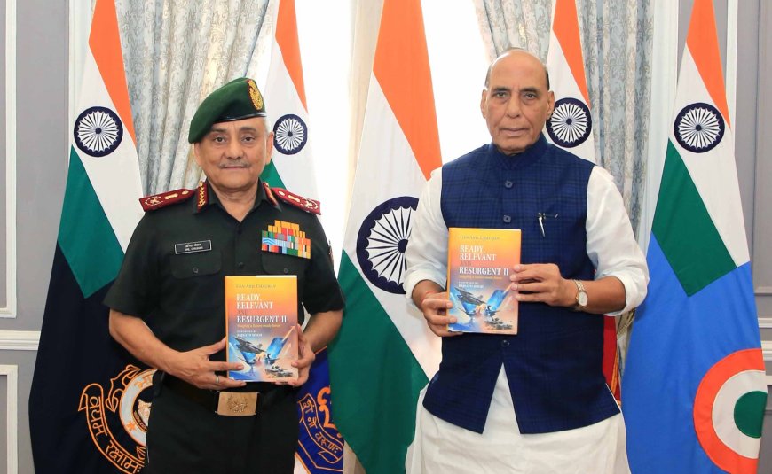 राजनाथ सिंह ने 'Ready, Relevant and Resurgent II' पुस्तक का विमोचन किया