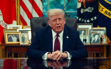 अमेरिका में व्हाइट हाउस के निकट फायरिंग — Donald J. Trump बोले: “हमलावर को बड़ी कीमत चुकानी पड़ेगी”