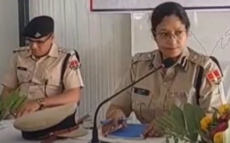 करौली दौरे पर आईजी का सख्त संदेश: अपराध नियंत्रण तेज करें, लंबित मामलों का जल्द करें निपटारा