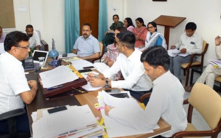 दादूदयाल घुमन्तू सशक्तीकरण योजना: ACS दिनेश कुमार ने की समीक्षा; आवासीय शिक्षा और आवास योजनाओं पर रहेगा विशेष जोर